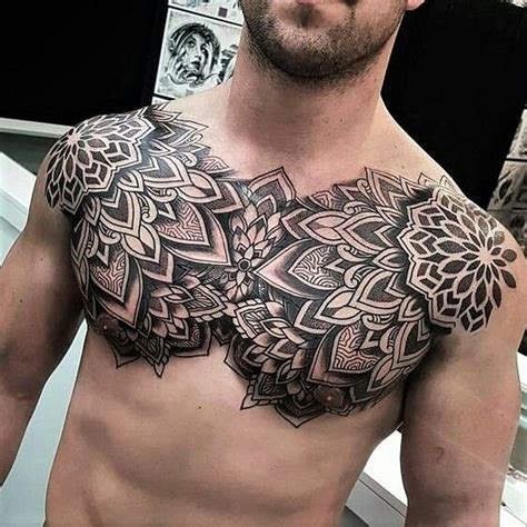 tatuajes en el pecho para hombres|Tatuajes de hombre en el pecho